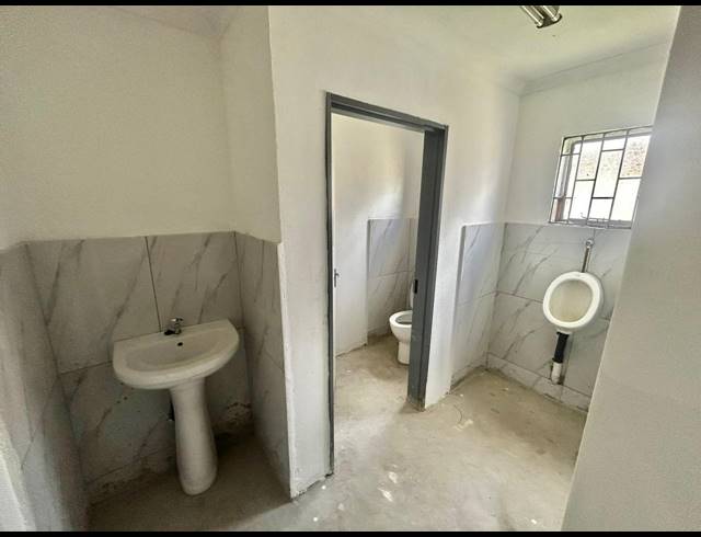 M² WAREHOUSE FOR SALE IN POLOKWANE INDUSTRIA